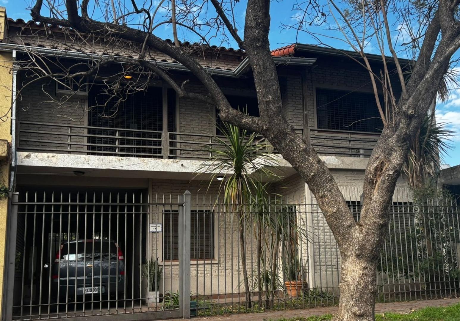 Hermosa Casa en la mejor zona de Ituzaingó 