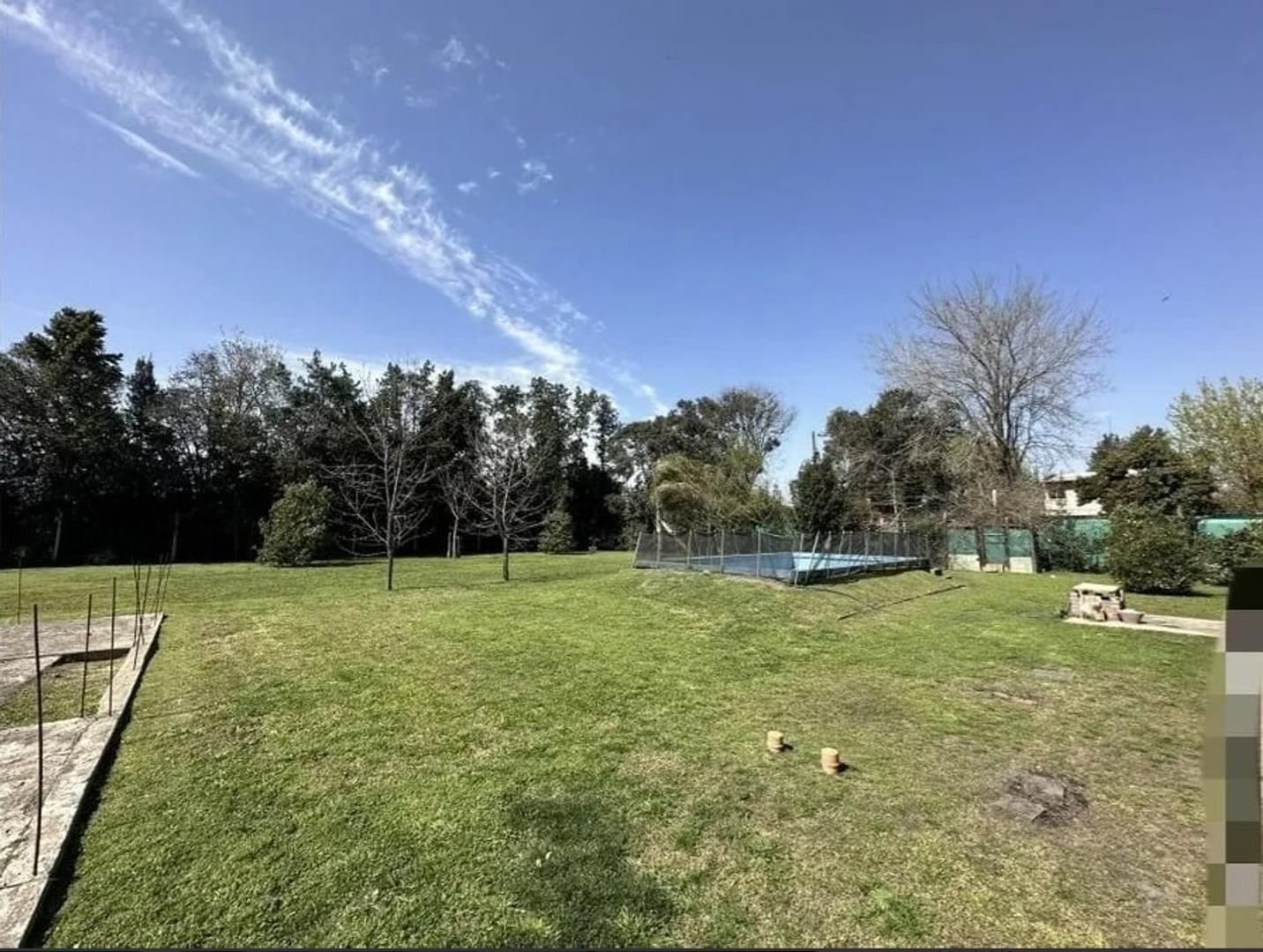 OPORTUNIDAD! CASA QUINTA EN GENERAL RODRIGUEZ CON PILETA LCF