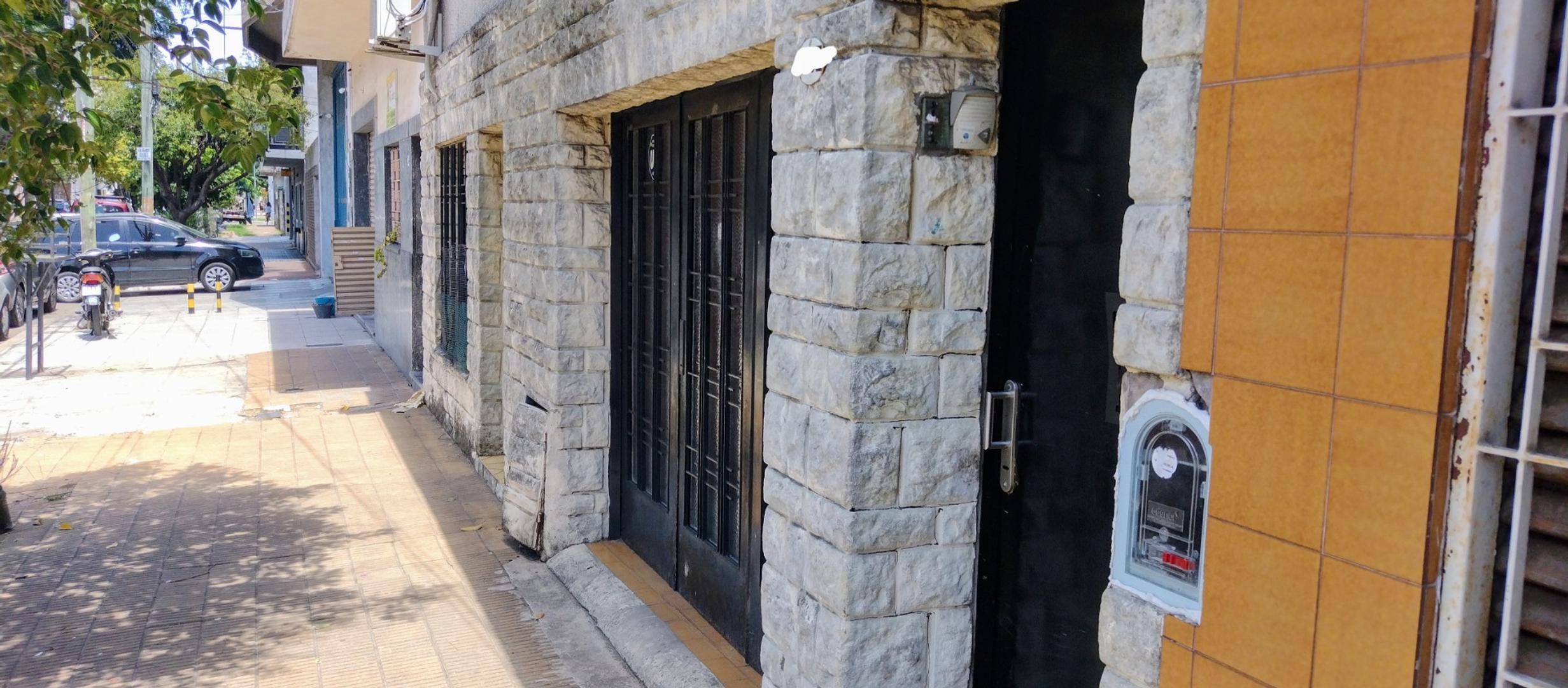 Depto Tipo Casa en Venta de 4 ambientes