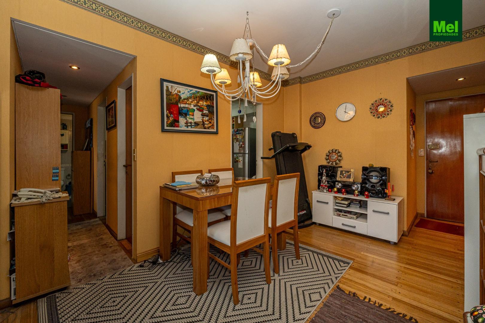 Departamento 3 ambientes con 2 baños