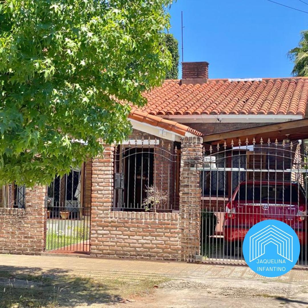 Casa 3 ambientes - Haedo Norte