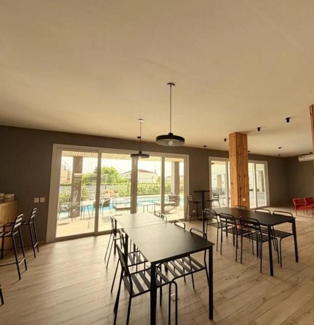 Departamento en Alquiler con 2 cocheras