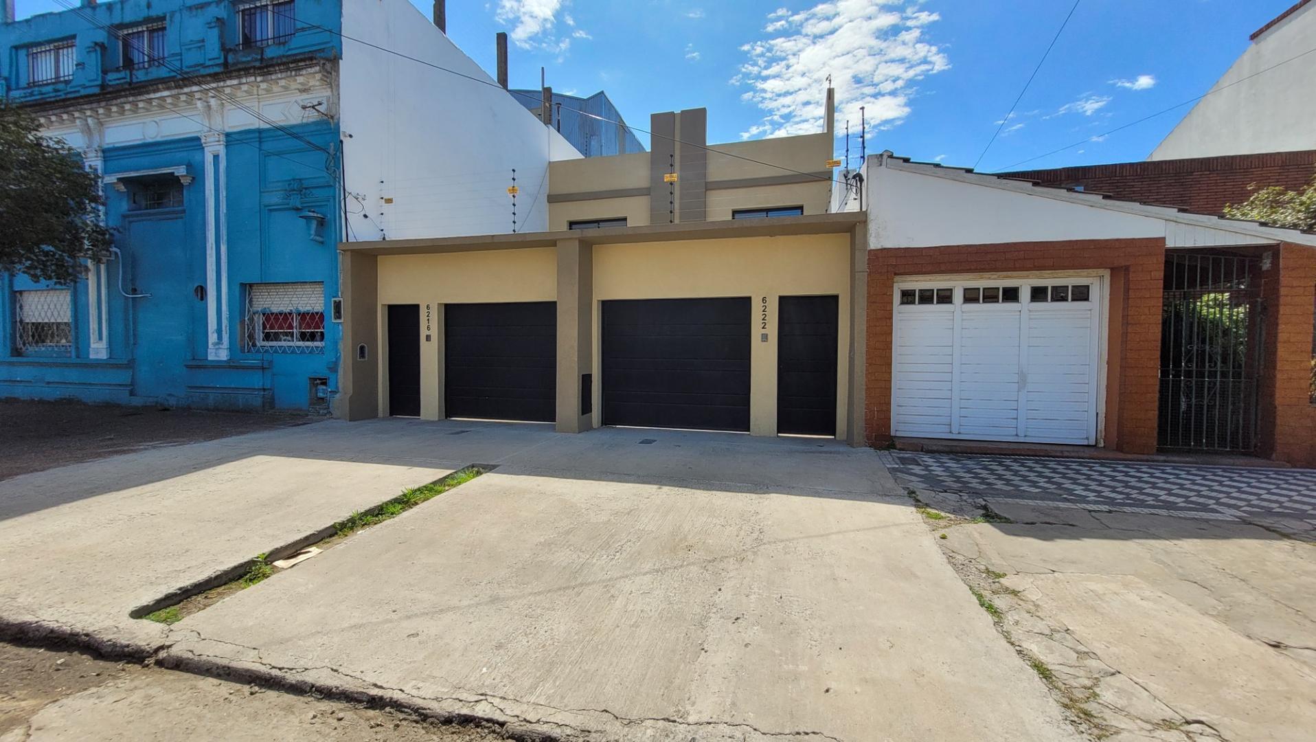 VENTA DUPLEX DE 3 AMBIENTES EN WILDE