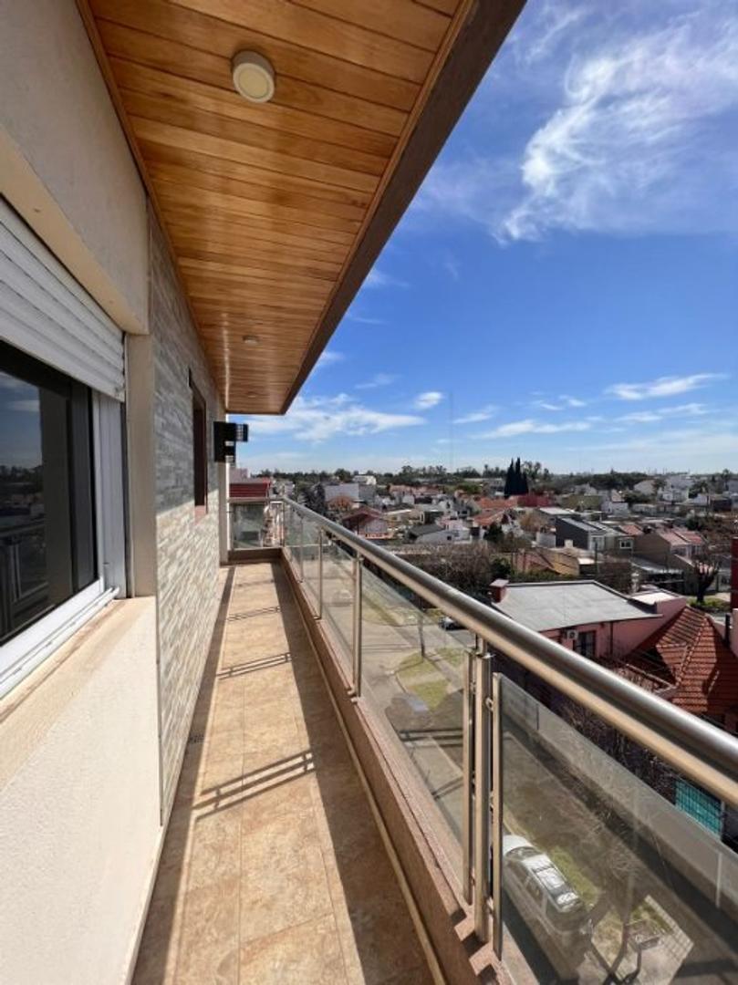 Departamento en Venta al Este