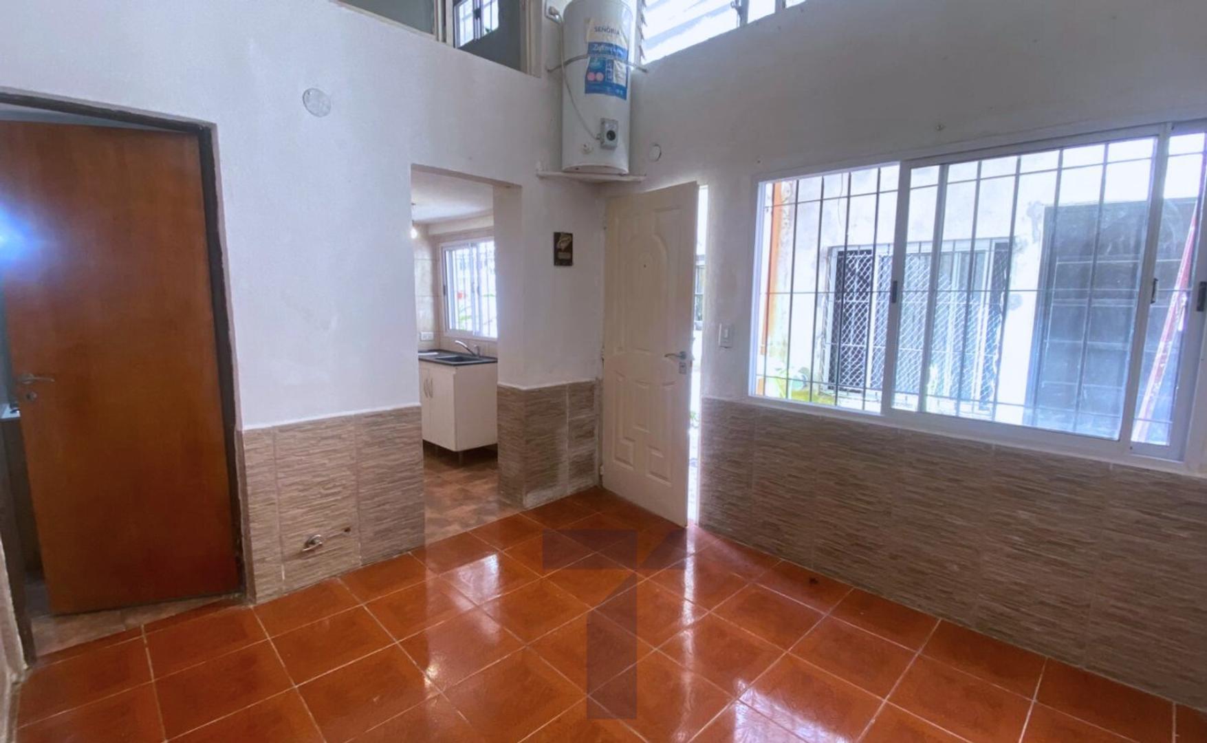 Hipolito Yrigoyen 1642