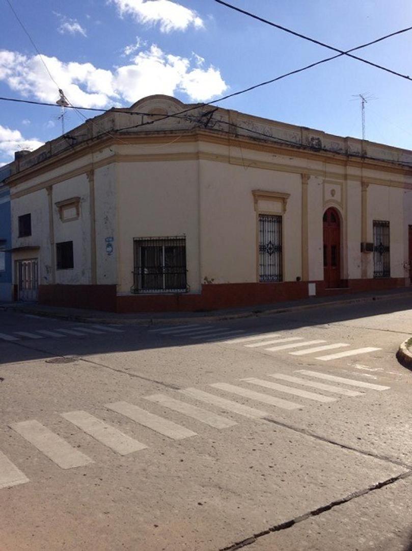 CASA EN VENTA 3 DORMITORIOS ROCAMORA AL 100. VICTORIA (ER)