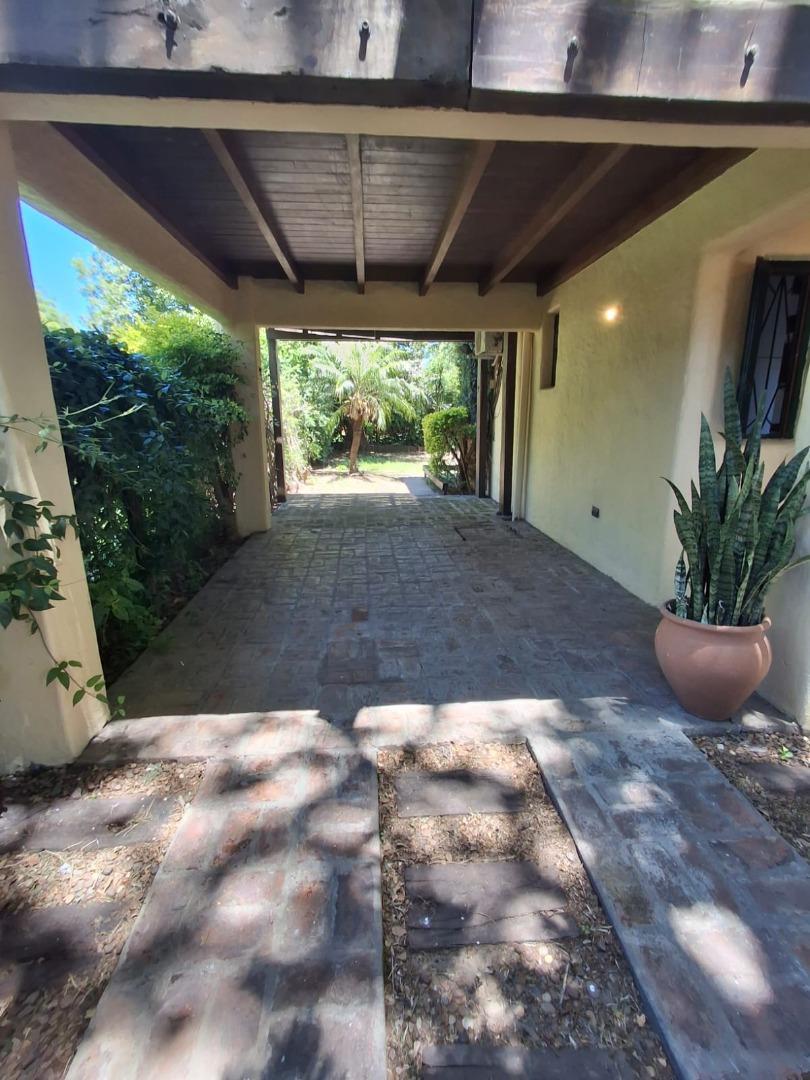 Casa en Venta en Granadero Baigorria, USD 189.000