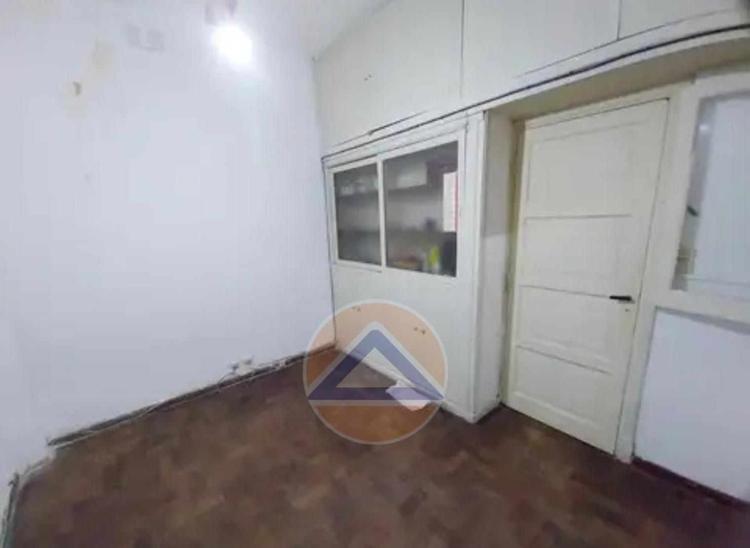 Depto Tipo Casa en Venta en Lomas De Zamora, USD 33.000