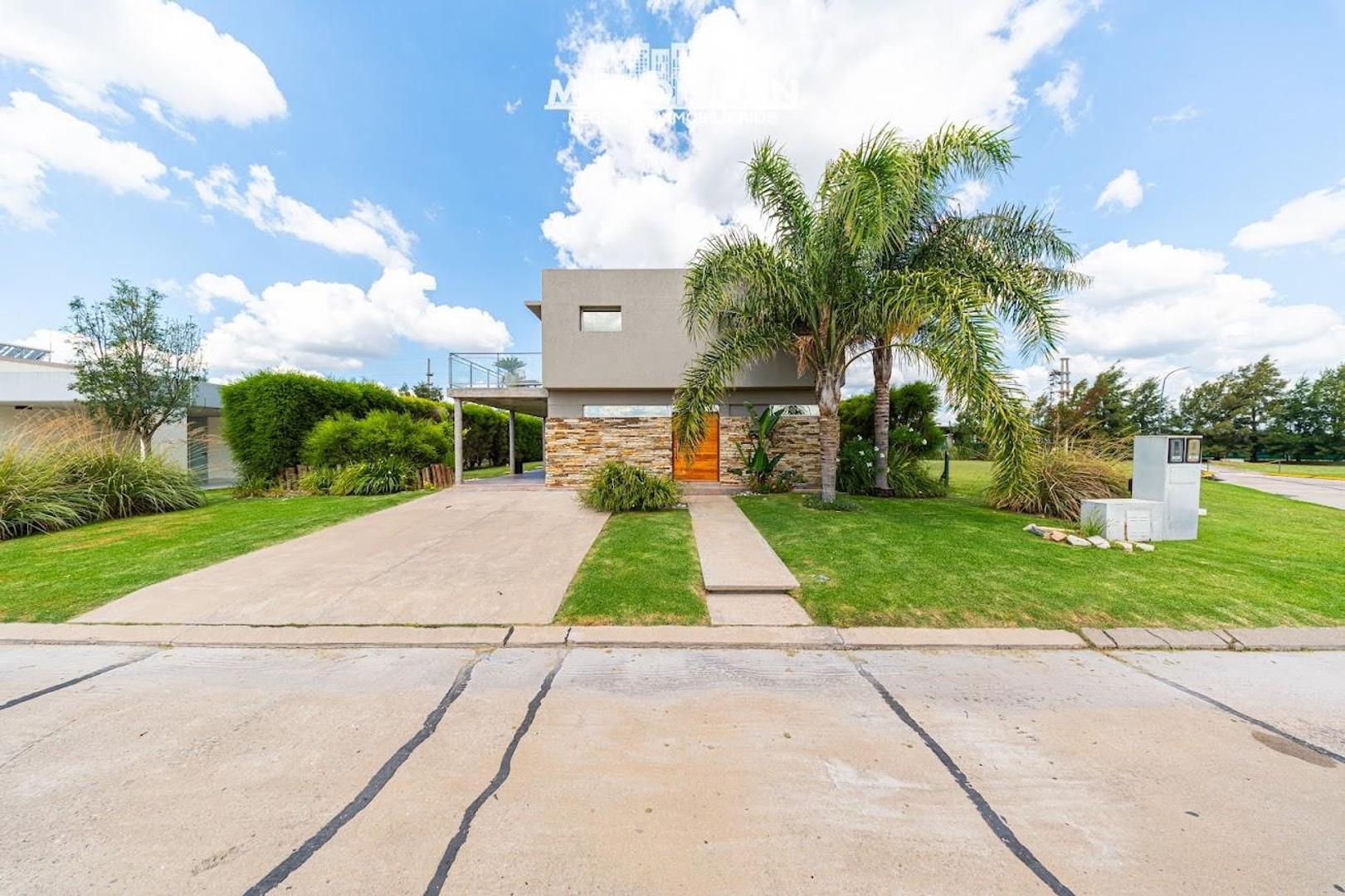 Av Fuerza Area  al 1400