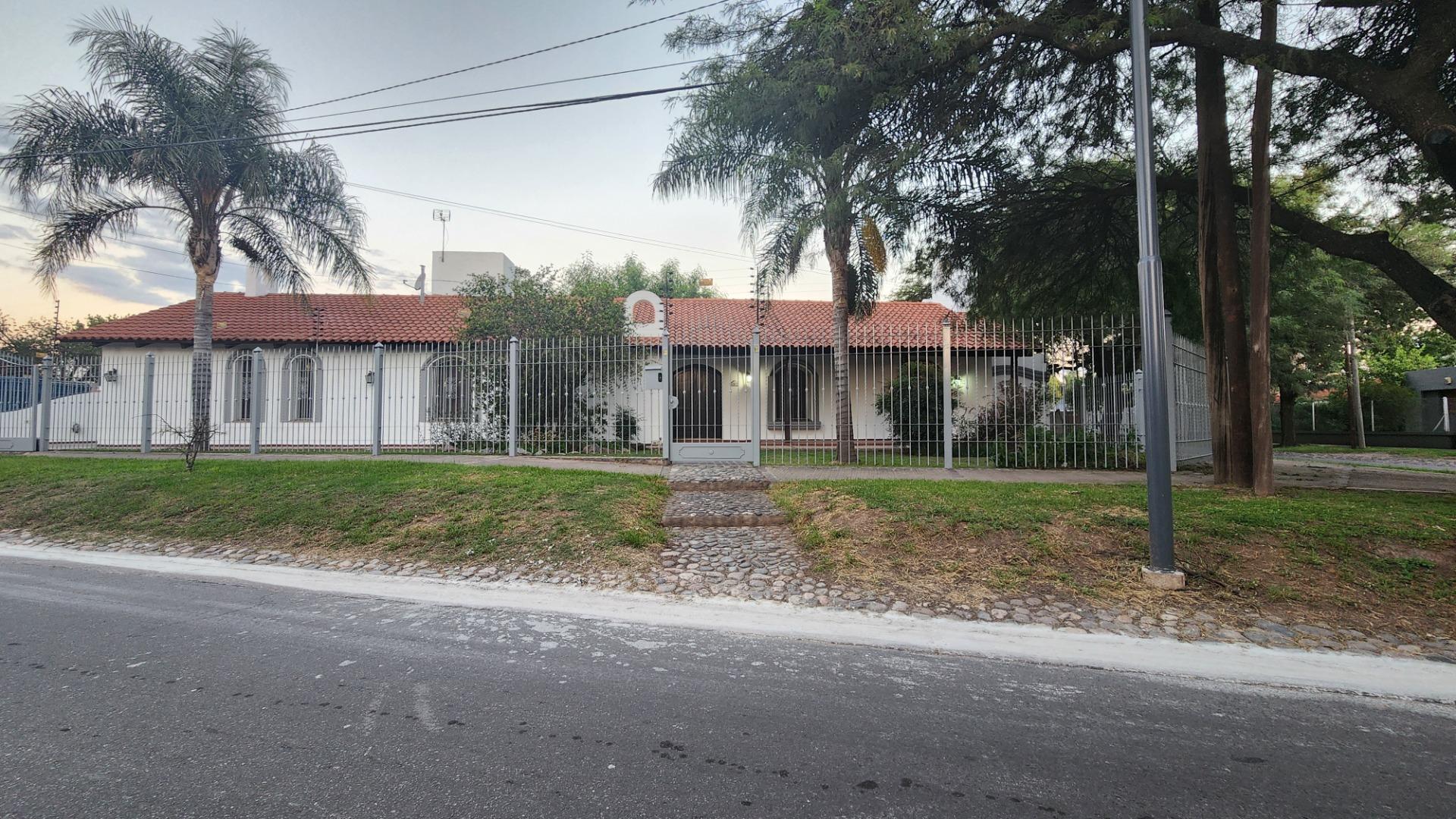 Casa en Venta en Villa Belgrano, USD 279.000