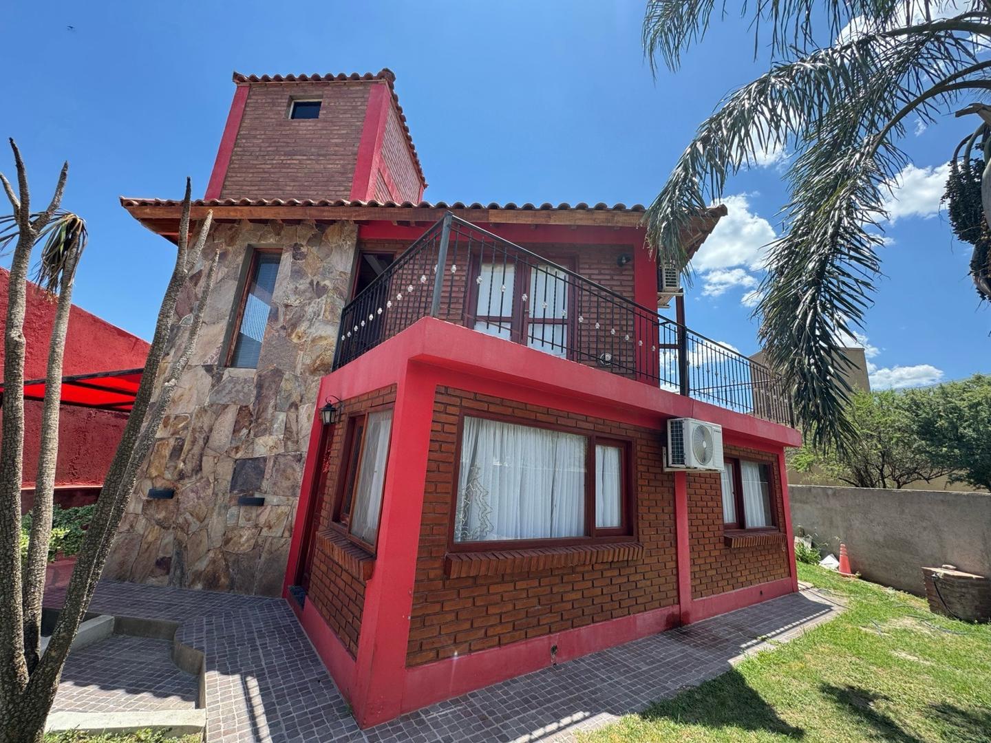 Casa en venta más cabaña y apart en Merlo San Luis