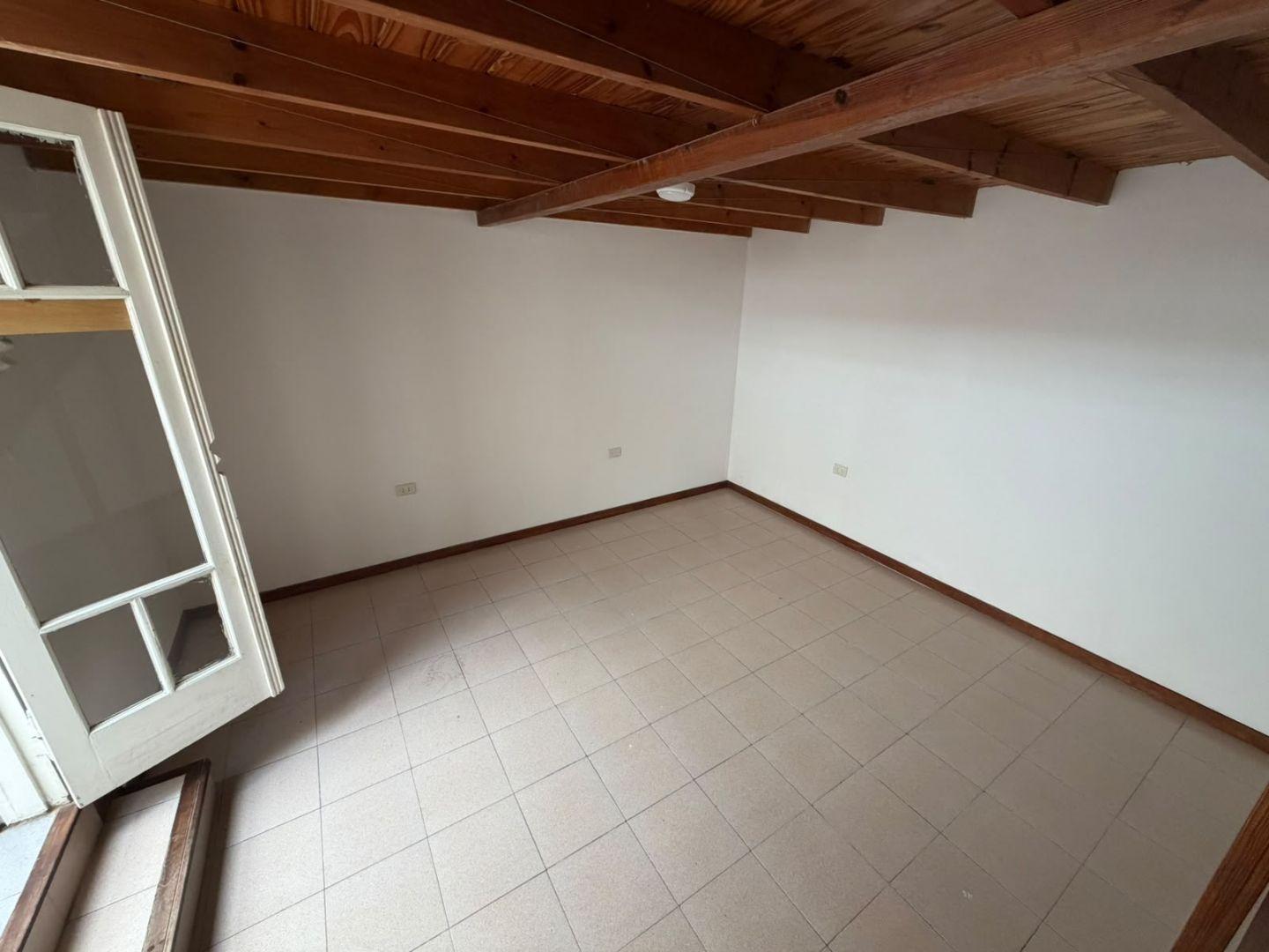 Depto Tipo Casa en Alquiler en Villa Crespo, $ 750.000