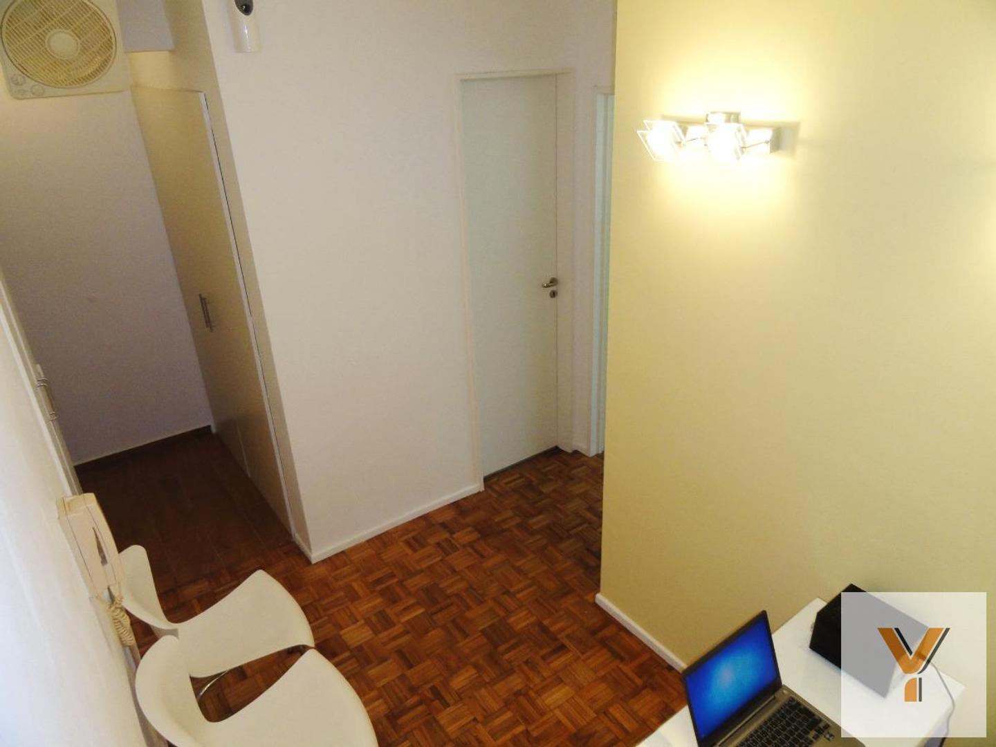Oficina en venta - 1 Consultorio 1 Baño - 24Mts2 - Recoleta