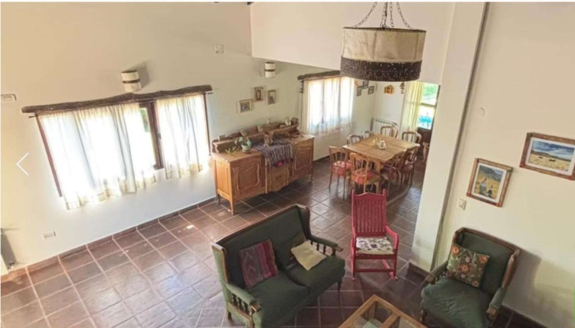 Muy Linda casa 3 dor vta gge/pil/qcho Catalan 200 Vaqueros