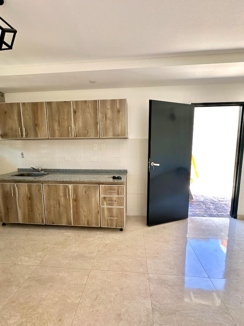 Casa en PH con jardin 3 amb - Klosterman 1871