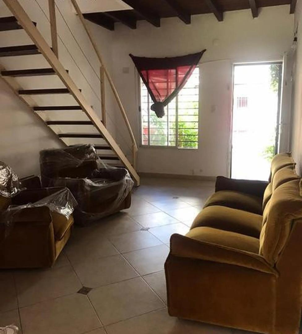 Depto Tipo Casa 3 ambientes con 1 baño