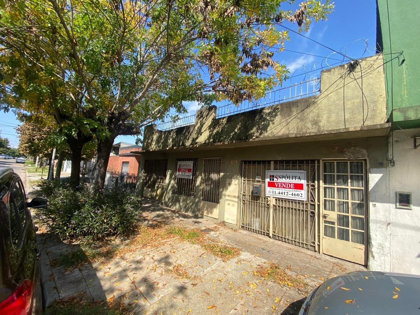 PROPIEDAD MULTIFAMILIAR DESARROLLADA EN PLANTA BAJA,