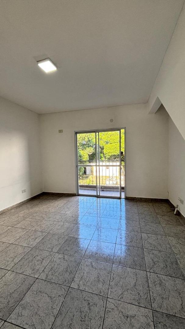 Departamento en Alquiler en Platanos, $ 450.000