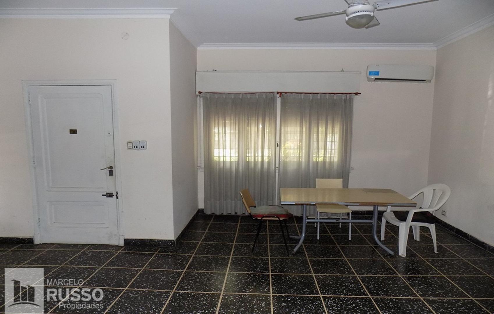 CHALET 5 AMBIENTES – PQUE. JOHNSTON