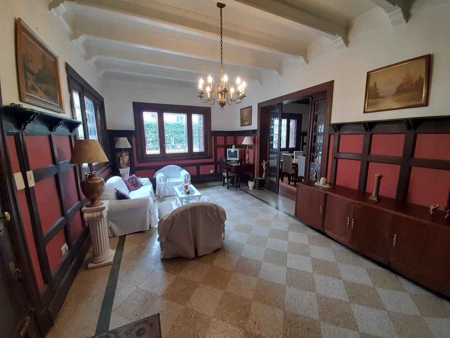 Chalet Casona Balcarce e Yrigoyen