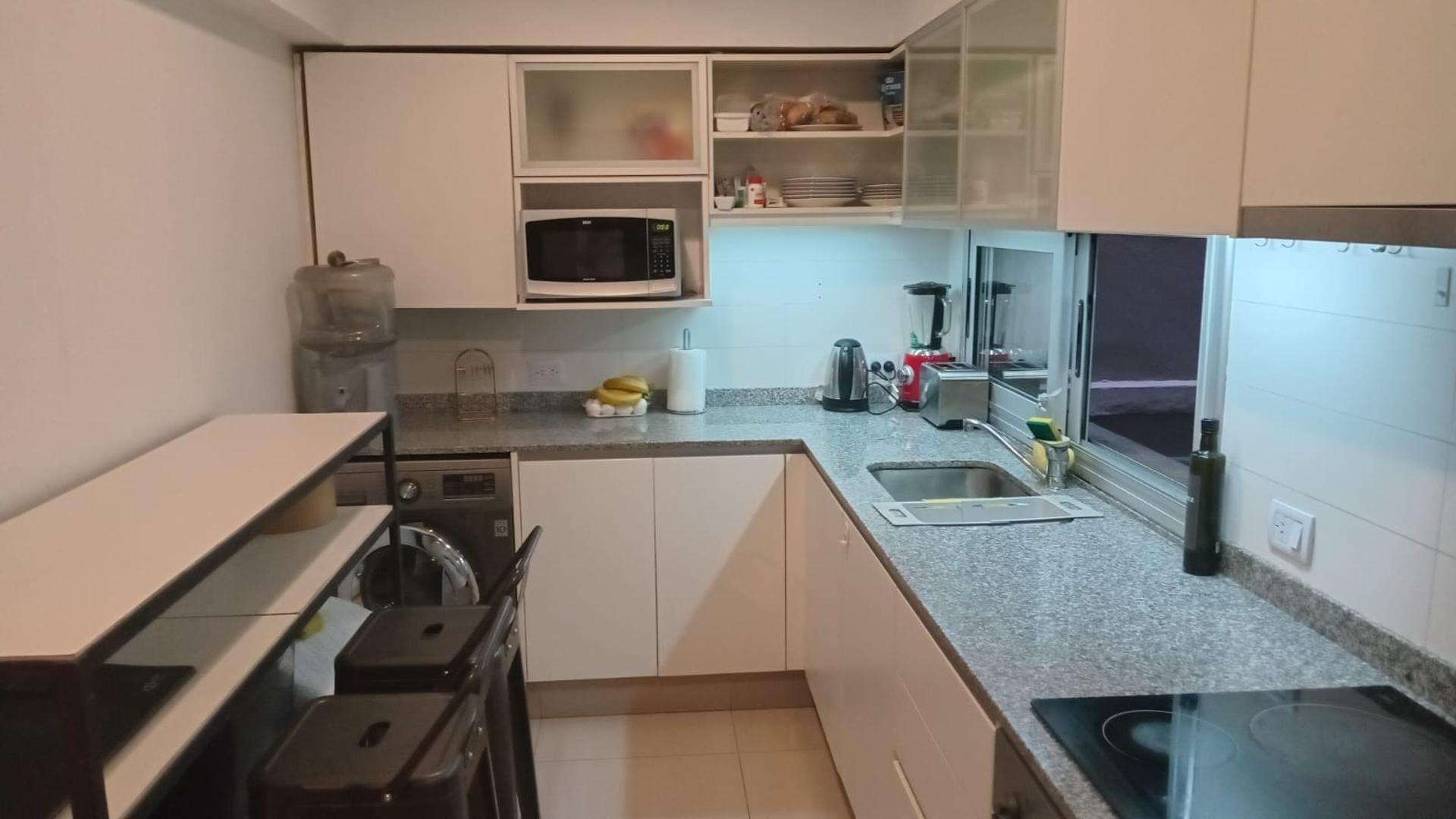 Departamento 3 ambientes con 2 baños