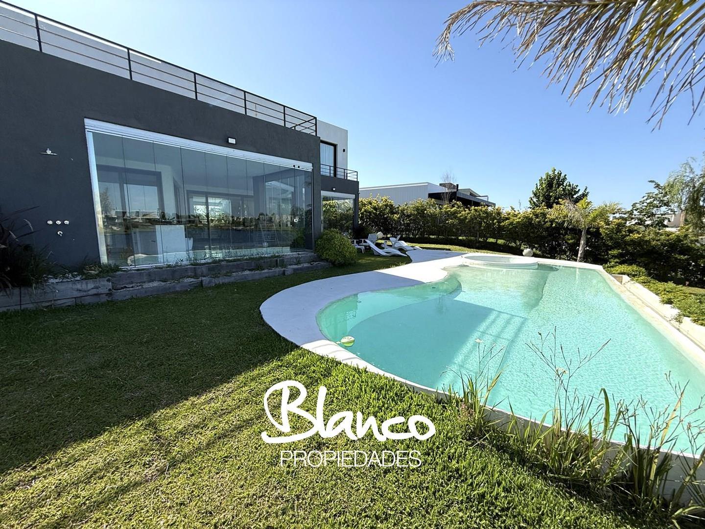 PUERTOS DEL LAGO - MUELLES -