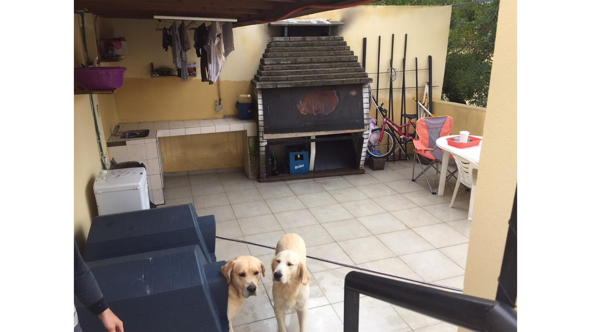 DEPTO. TIPO CASA EN DUPLEX