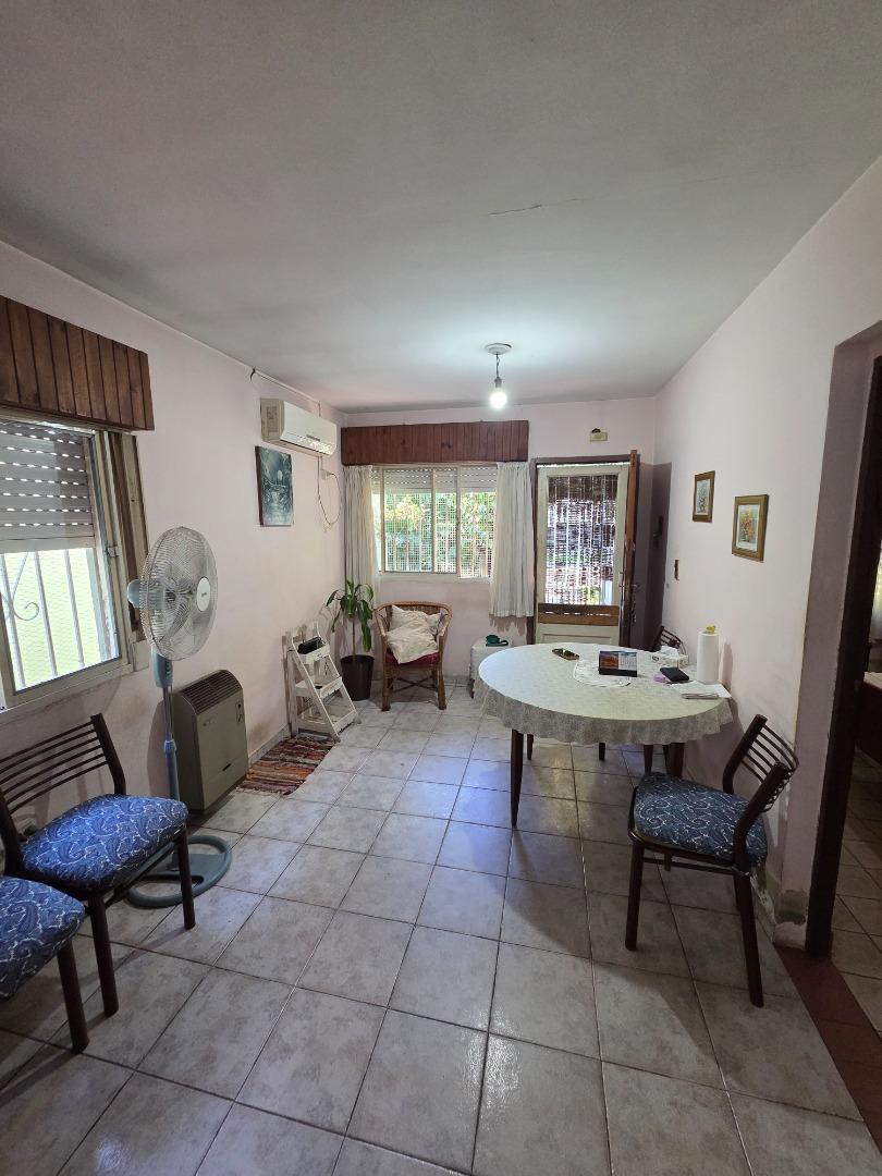 CASA 3 AMB Y CASA 2 AMB EN EL MISMO LOTE! APTA DOS FLIAS!