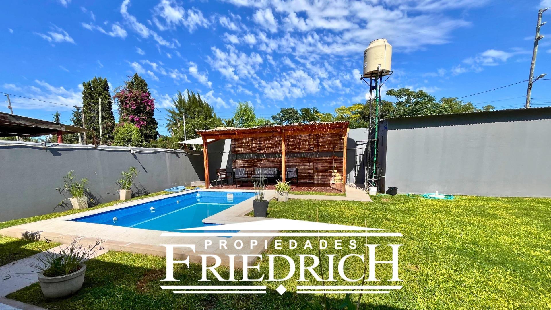 CASA EN ALQUILER ANUAL - GRAL. RODRIGUEZ, BARRIO PICO ROJO