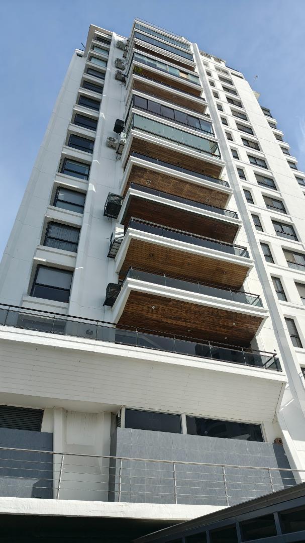 Departamento en Venta en Marinas Golf, USD 290.000