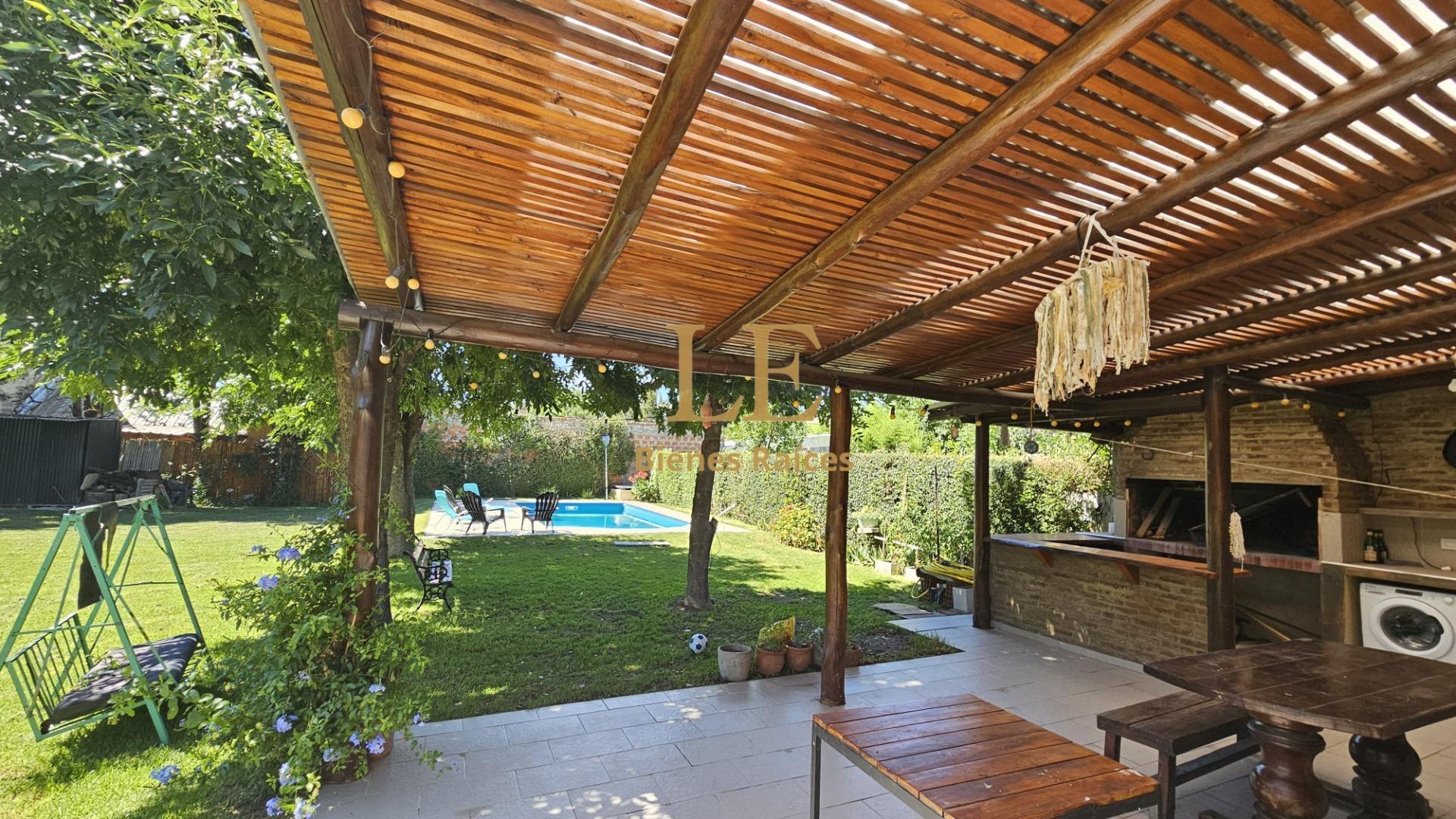 Casa en Alquiler al Este