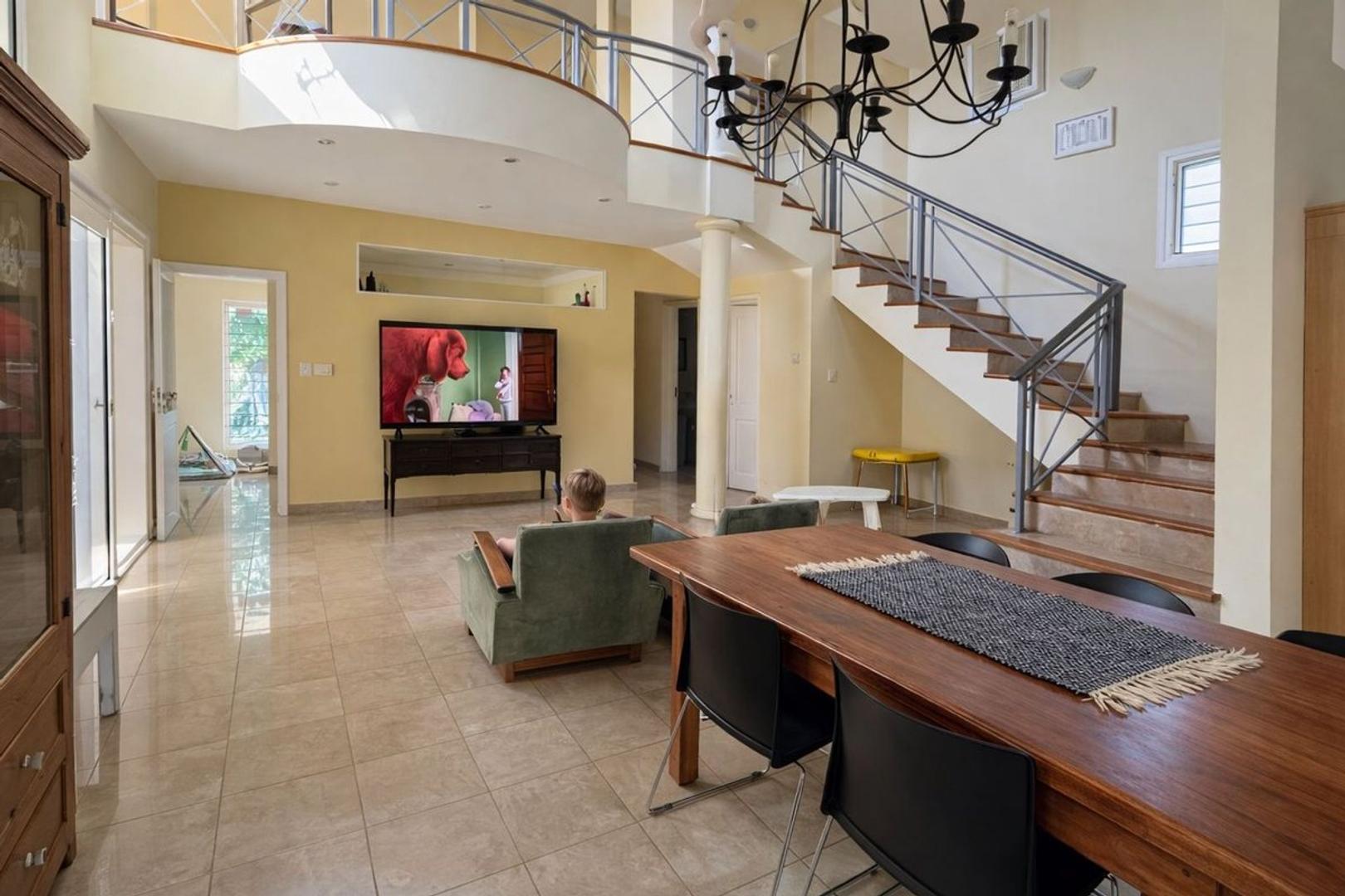 VENTA HERMOSA CASA CARLOS PAZ LOS MANANTIALES