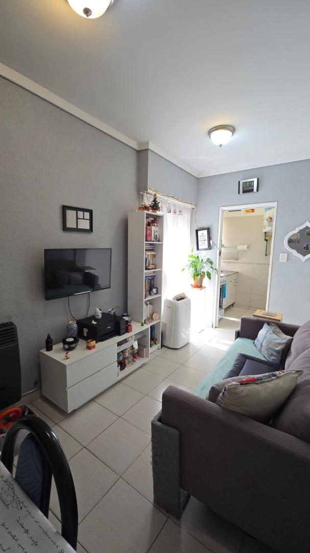 Inocencio Arias , Piso 2300