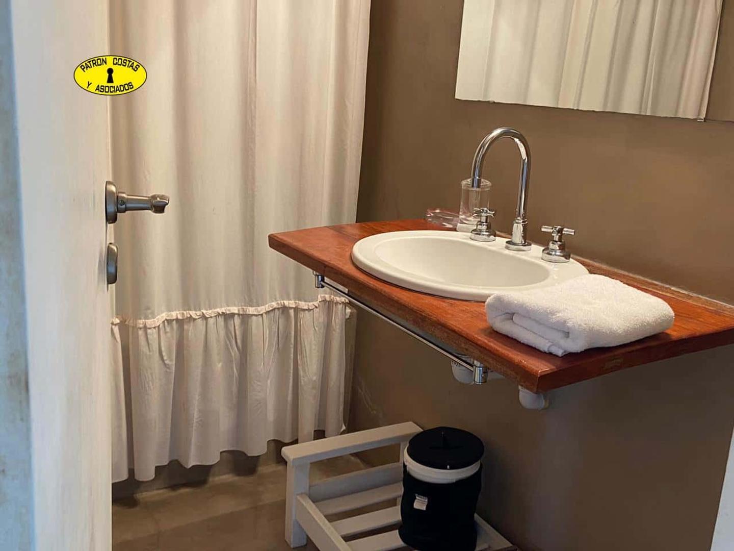 2172ML-MAR AZUL, CHACRAS DEL MAR- dpto 80 m2