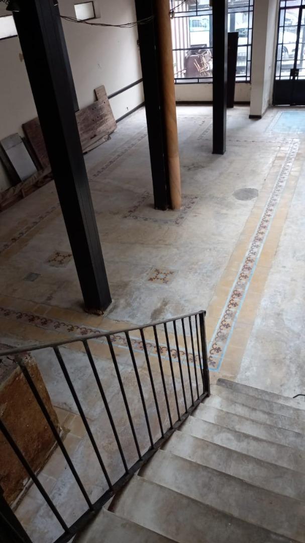 VENTA LOCAL COMERCIAL LO MEJOR DE CAÑITAS CON RENTA