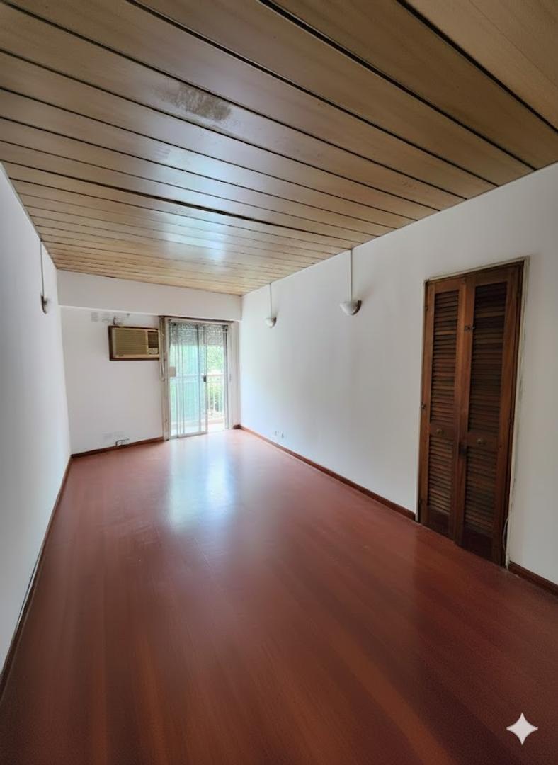 Departamento en Alquiler en Caballito Sur, $ 650