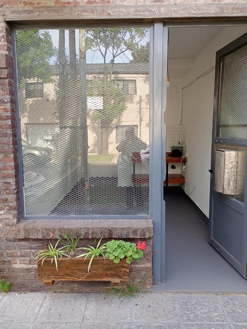 LOCAL EN VENTA EN HAEDO