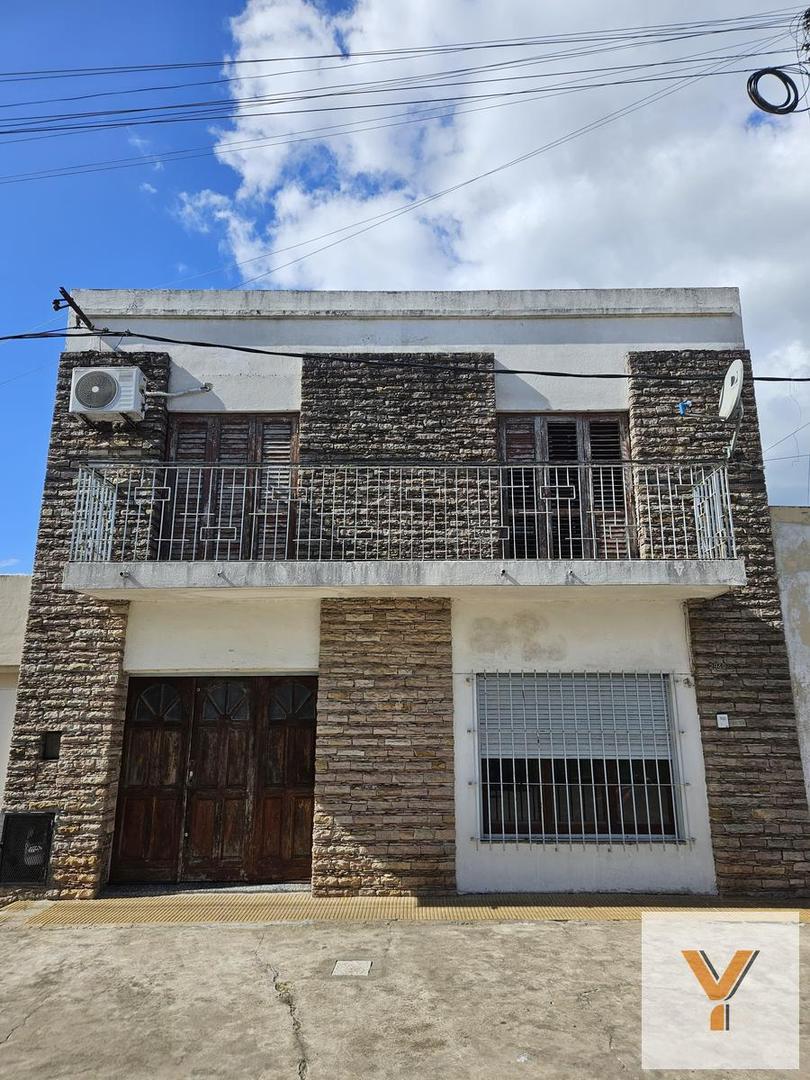 PH en venta - 2 Dormitorios 2 Baños - Berisso