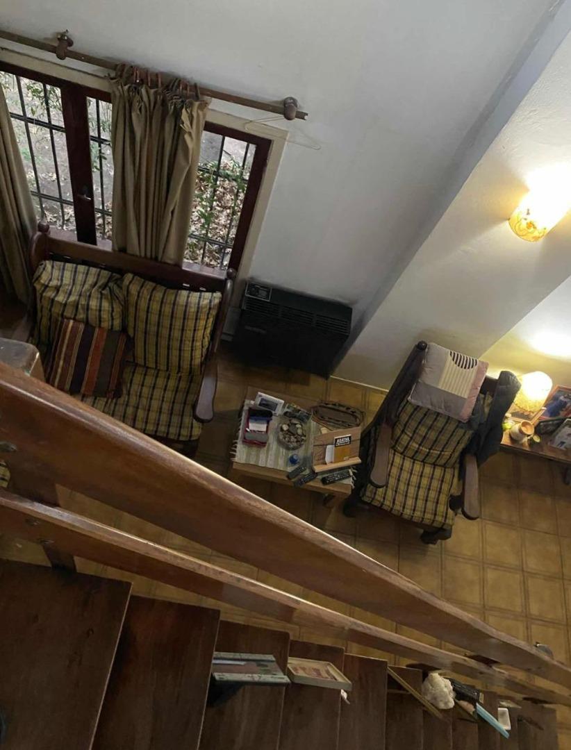 Casa quinta, Ubicación Privilegiada A 100mts De Acceso Oeste