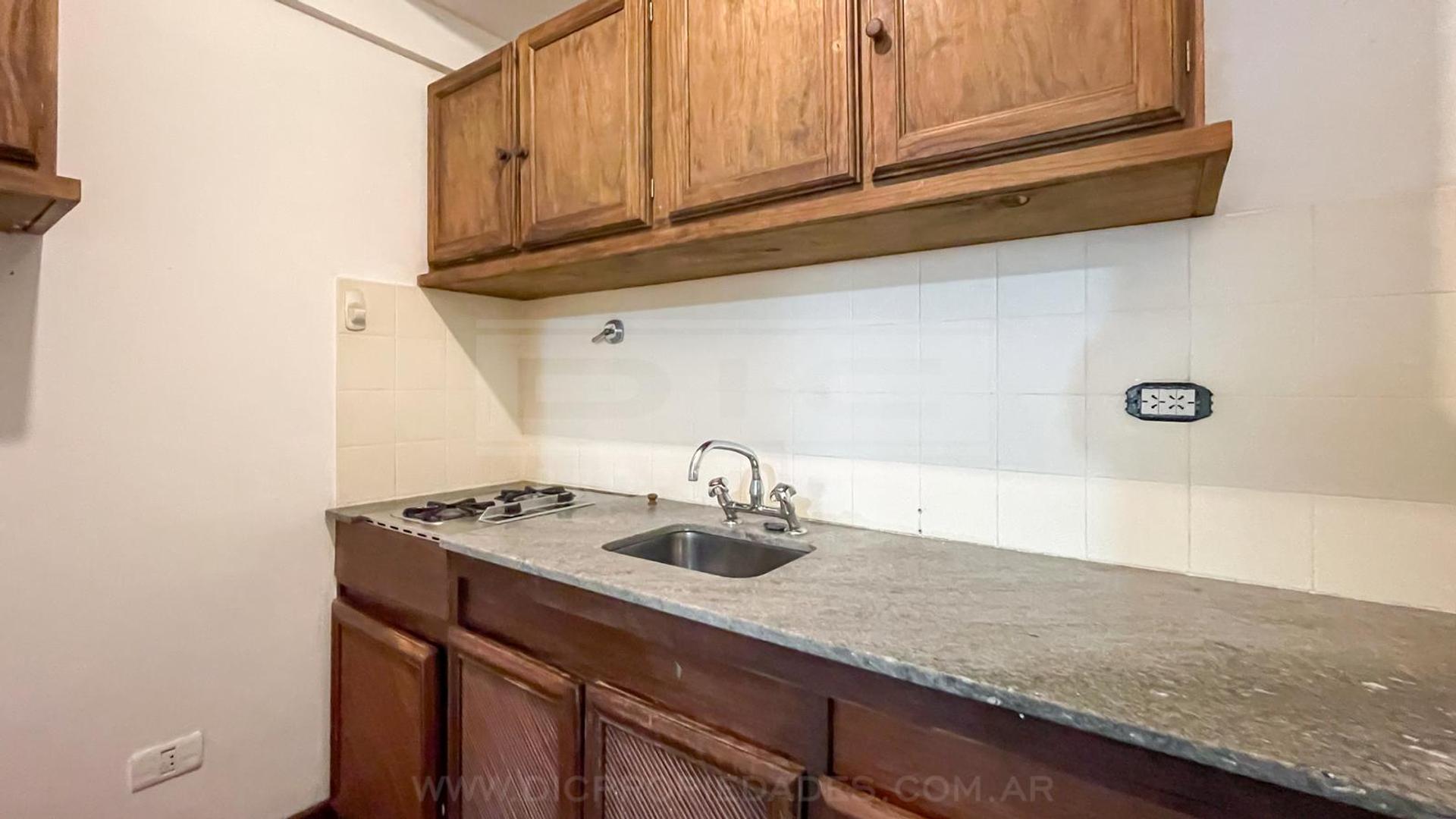 Oficina Comercial Venta - La Lucila-Vias/Maipu