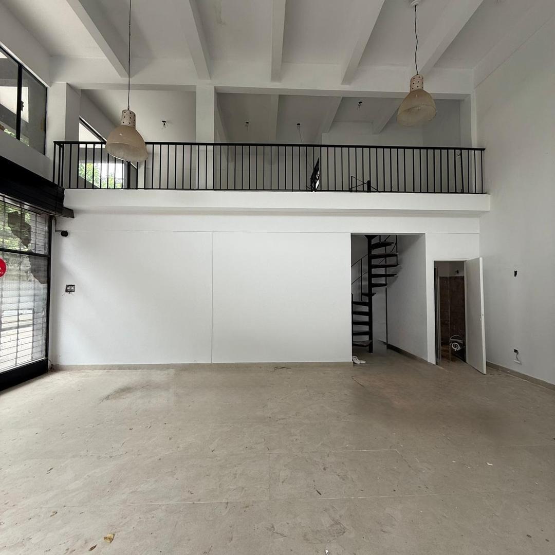 Local en Venta en Ituzaingo Sur, USD 180.000