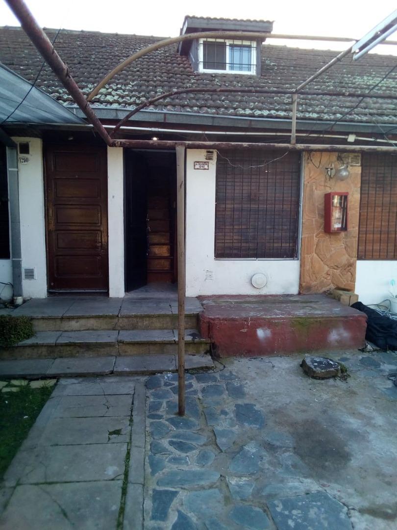 DUPLEX DE 2 AMBIENTES CON COCHERA