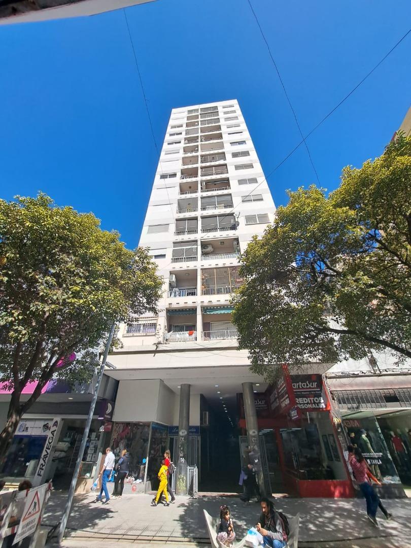 Venta. Depto. 2 amb. Quilmes Ctro.