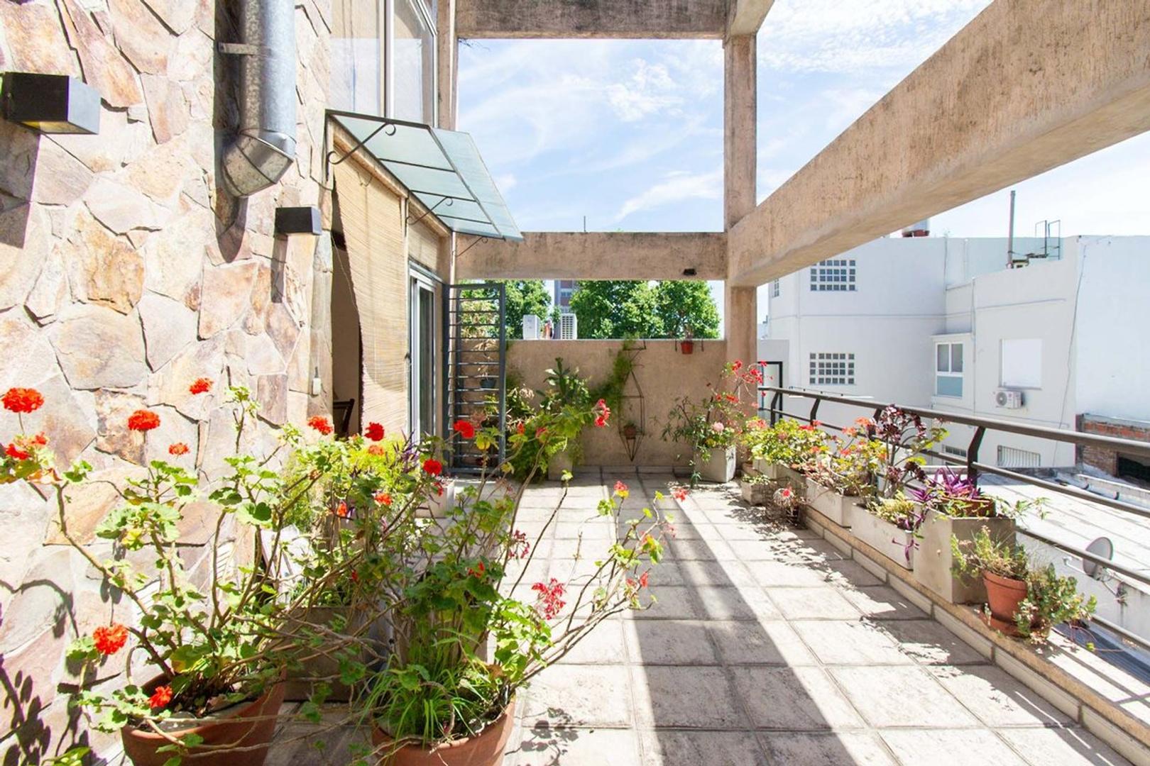 VENTA DEPTO DUPLEX EN VILLA CRESPO CON TERRAZA