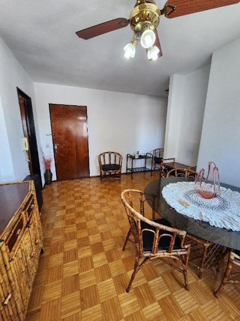 Avenida Mitre 5800 , Piso 8