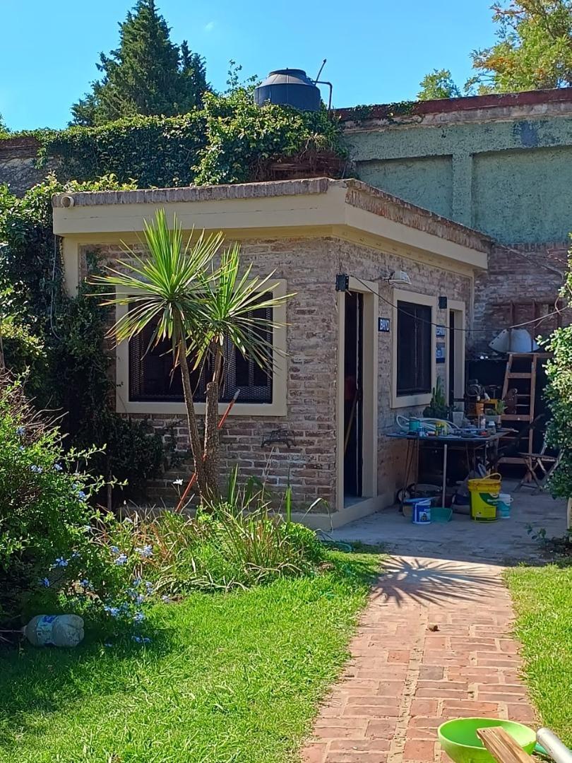 Casa 5 ambientes con 3 baños