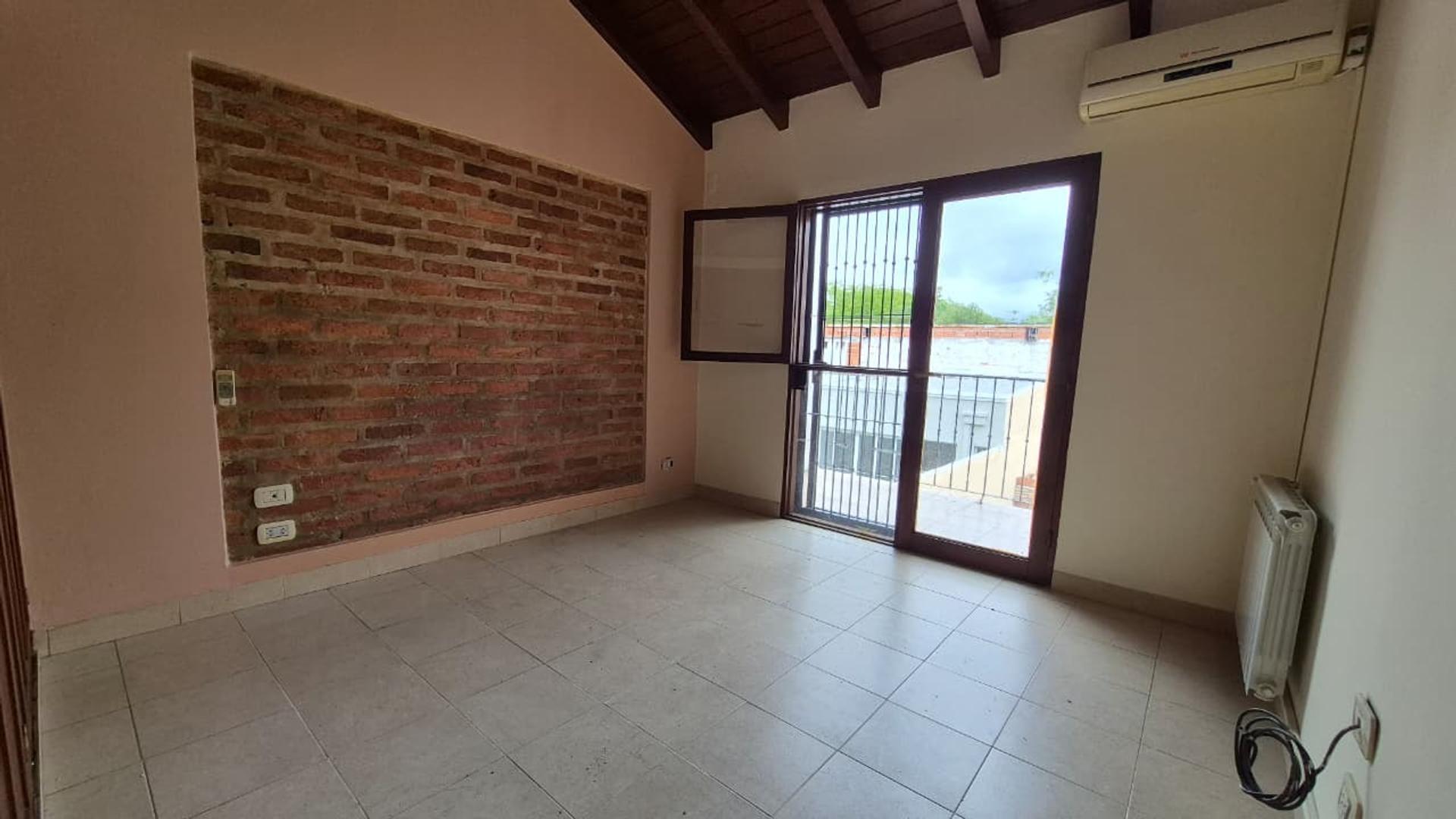 Casa en Alquiler 8 años