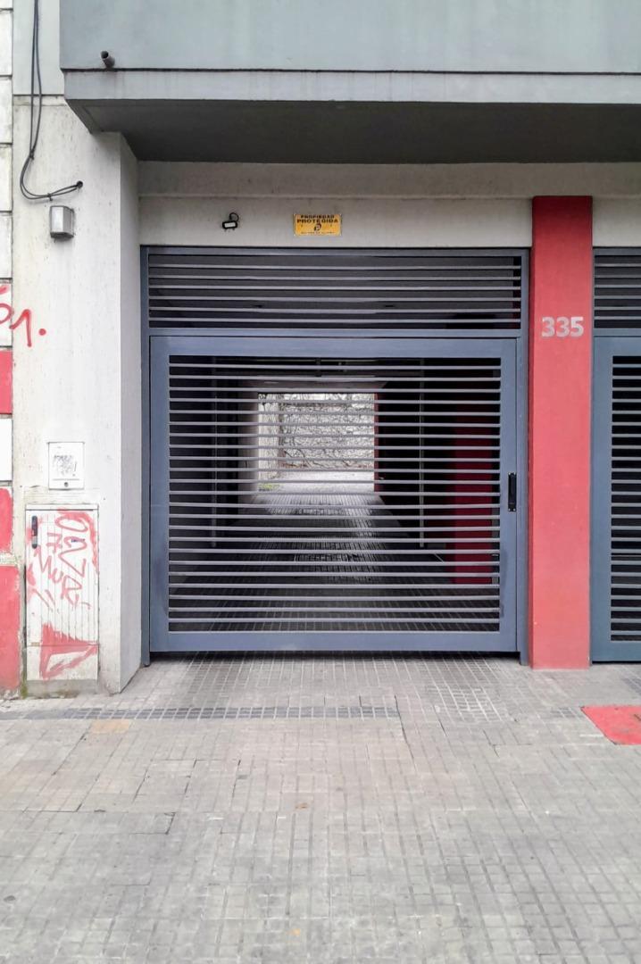 Alquiler cochera 57 e/1 y 2