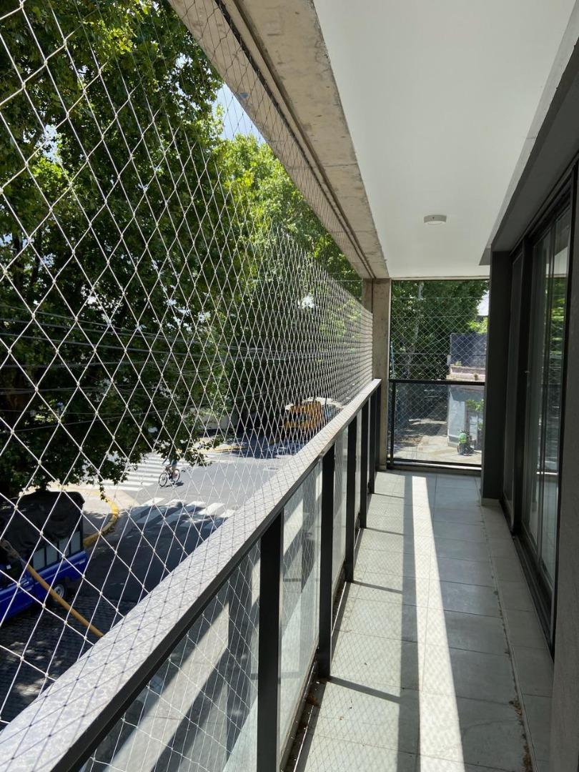 ALQUILER AMOBLADO CUATRO AMB EN VILLA URQUIZA c DOS COCHERAS