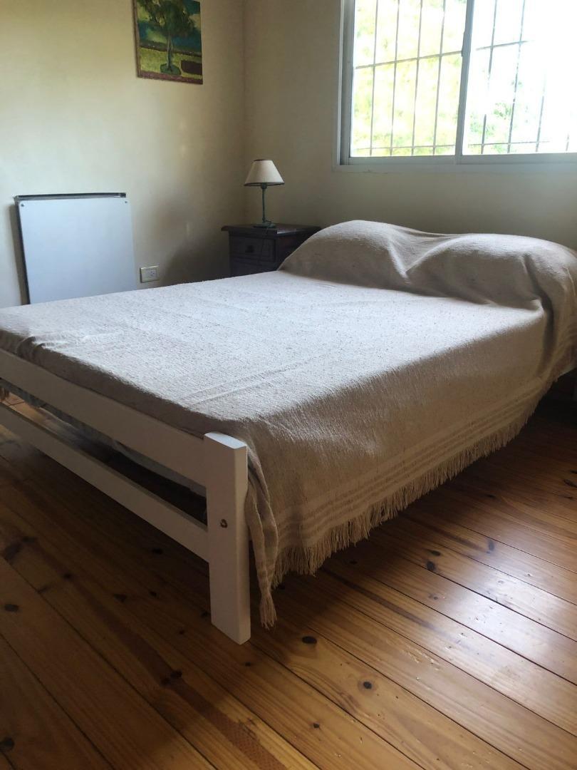 Casa en Alquiler Temporal con 4 cocheras